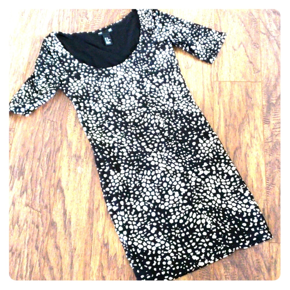 3/$20 Dress h&m